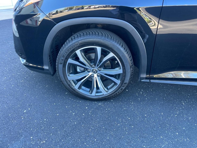 Lexus RX Vehicle Image 05