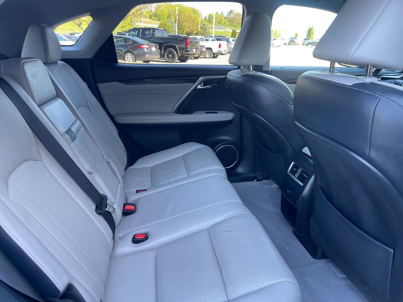 Lexus RX Vehicle Image 15