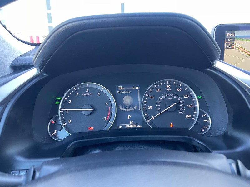 Lexus RX Vehicle Image 37