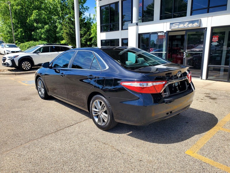 Toyota Camry Vehicle Image 07
