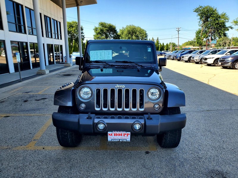 Jeep Wrangler Unlimited Vehicle Image 02