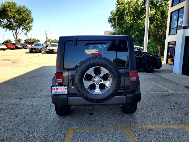 Jeep Wrangler Unlimited Vehicle Image 06
