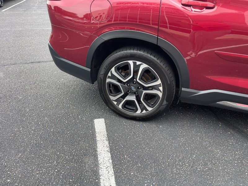 Subaru Ascent Vehicle Image 11