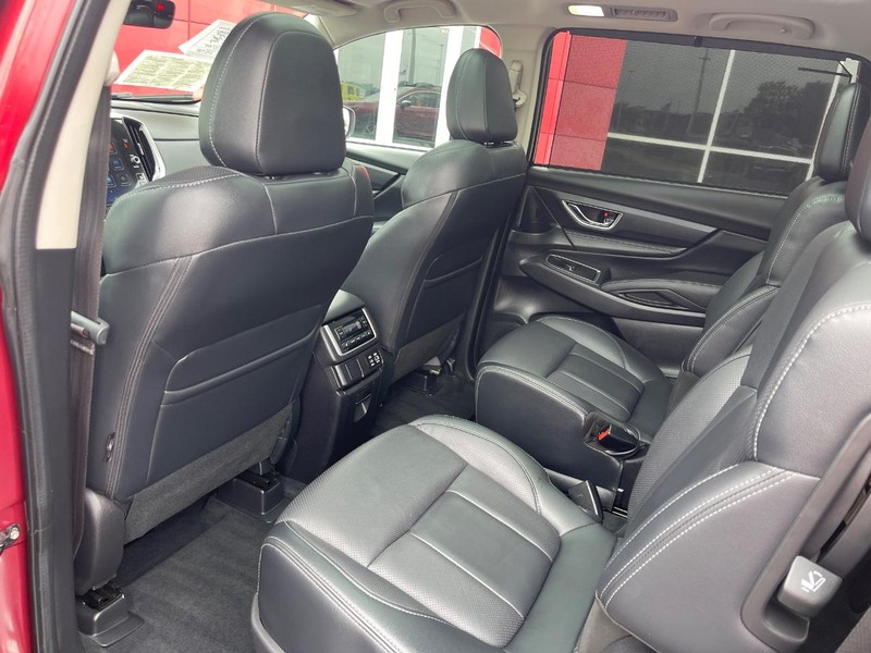 Subaru Ascent Vehicle Image 21