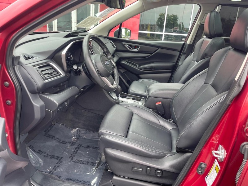 Subaru Ascent Vehicle Image 25