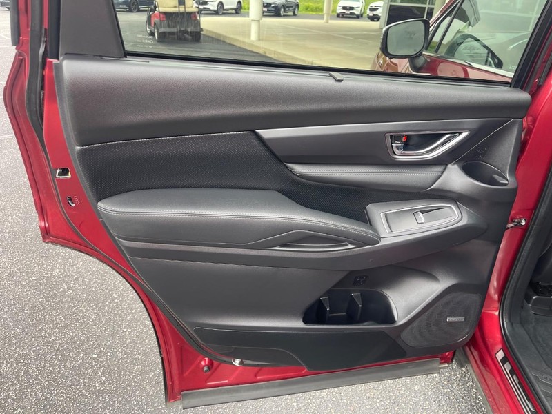 Subaru Ascent Vehicle Image 26