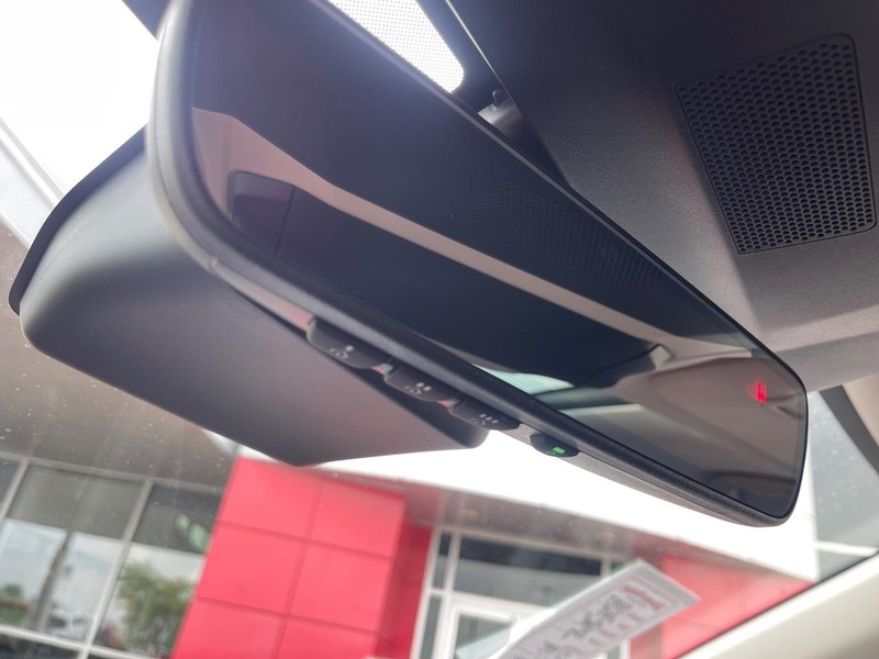 Subaru Ascent Vehicle Image 40