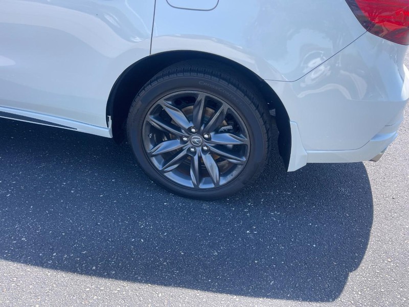 Acura MDX Vehicle Image 05