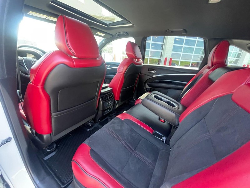 Acura MDX Vehicle Image 20