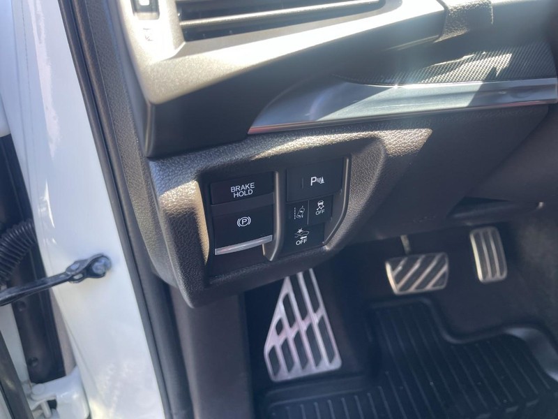 Acura MDX Vehicle Image 27