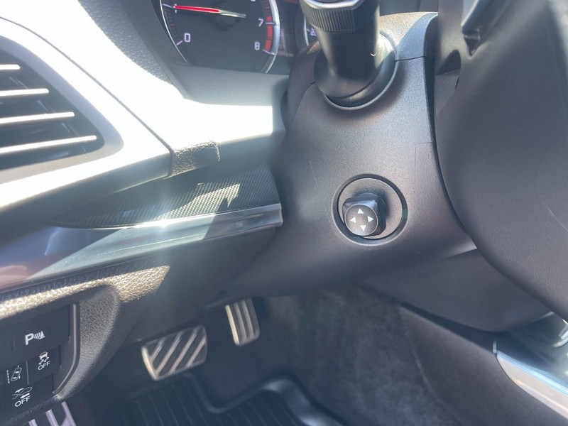 Acura MDX Vehicle Image 28