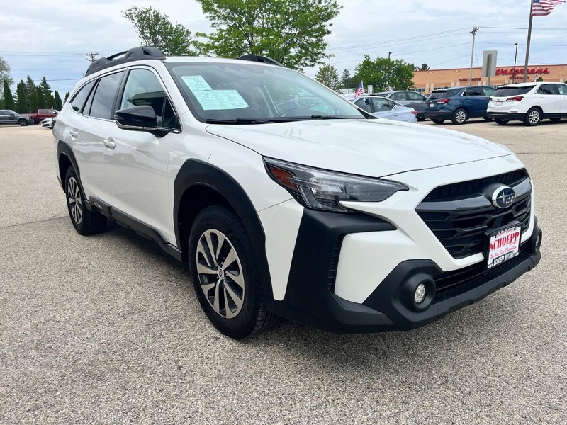 Subaru Outback Vehicle Image 03