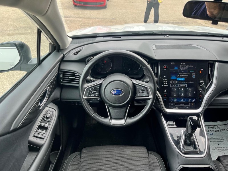 Subaru Outback Vehicle Image 09
