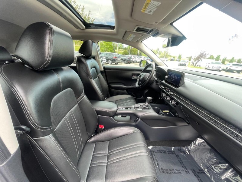 Honda HR-V Vehicle Image 09