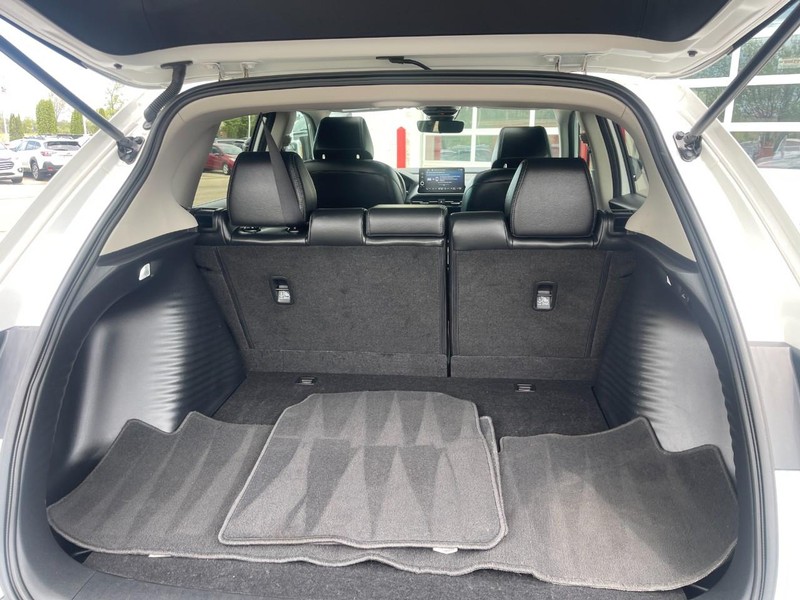 Honda HR-V Vehicle Image 14