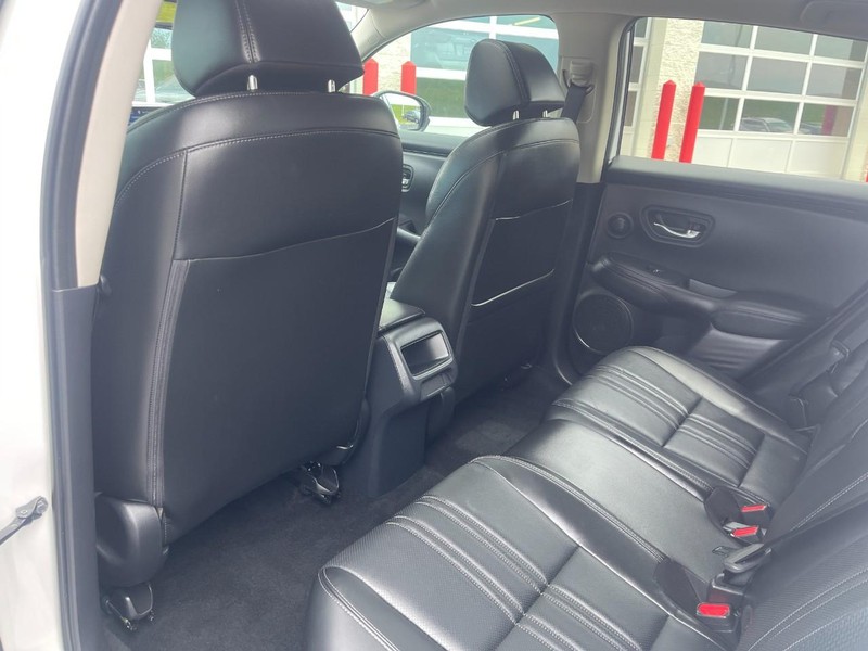 Honda HR-V Vehicle Image 15