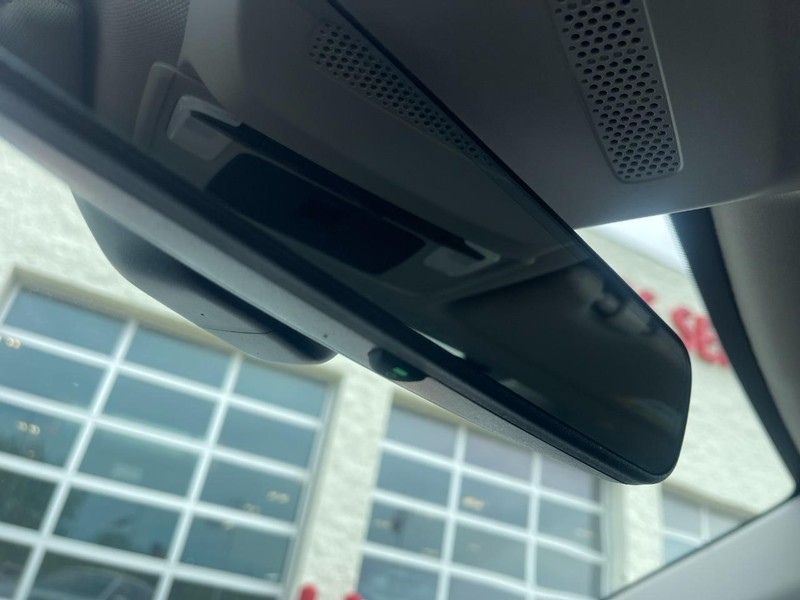 Honda HR-V Vehicle Image 30