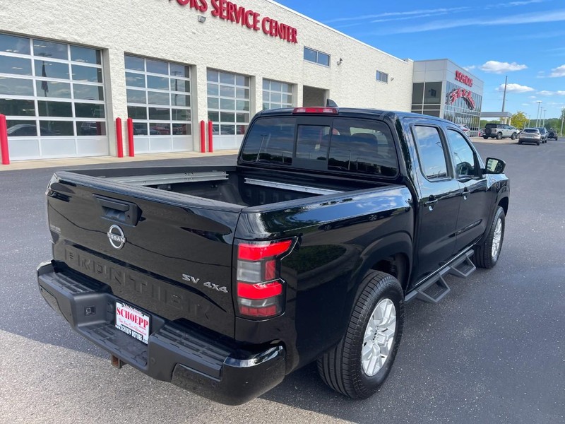 Nissan Frontier Vehicle Image 03