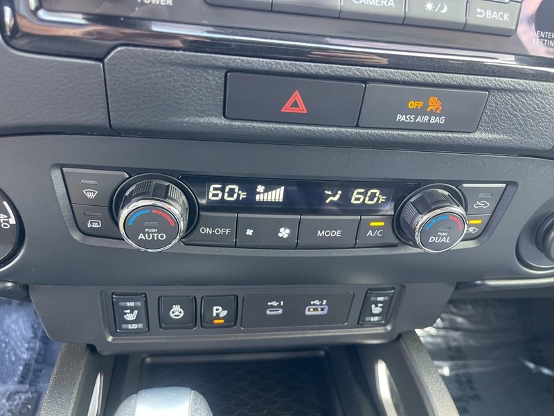 Nissan Frontier Vehicle Image 33