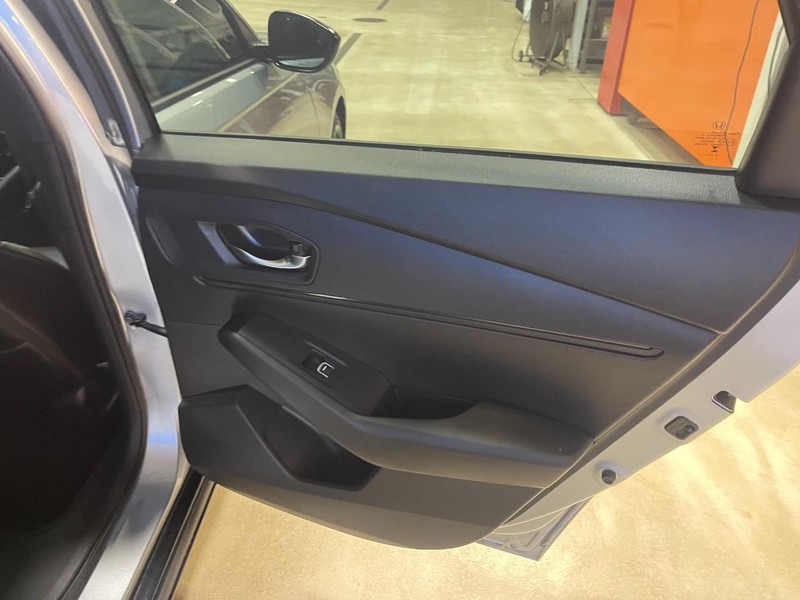 Honda Accord Hybrid Vehicle Image 14