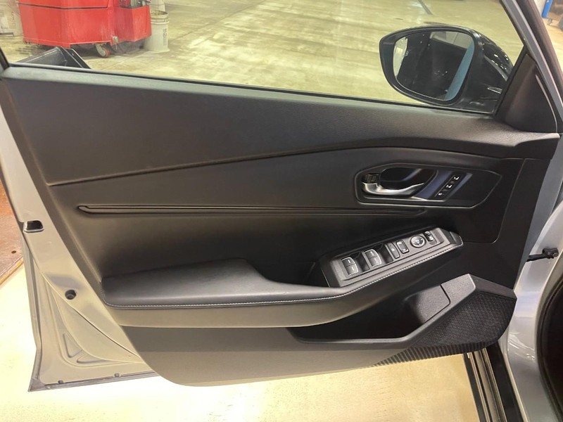 Honda Accord Hybrid Vehicle Image 19