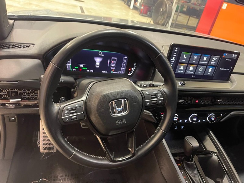 Honda Accord Hybrid Vehicle Image 21