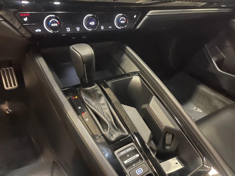 Honda Accord Hybrid Vehicle Image 28