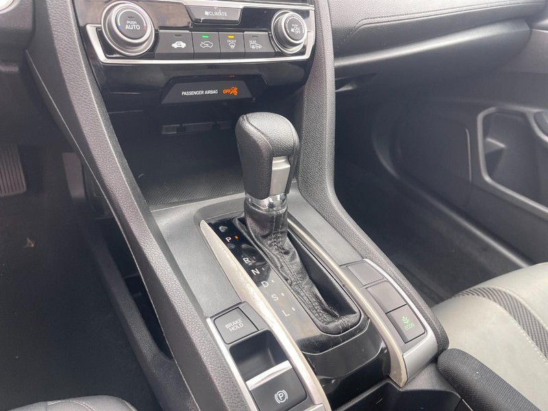 Honda Civic Sedan Vehicle Image 15