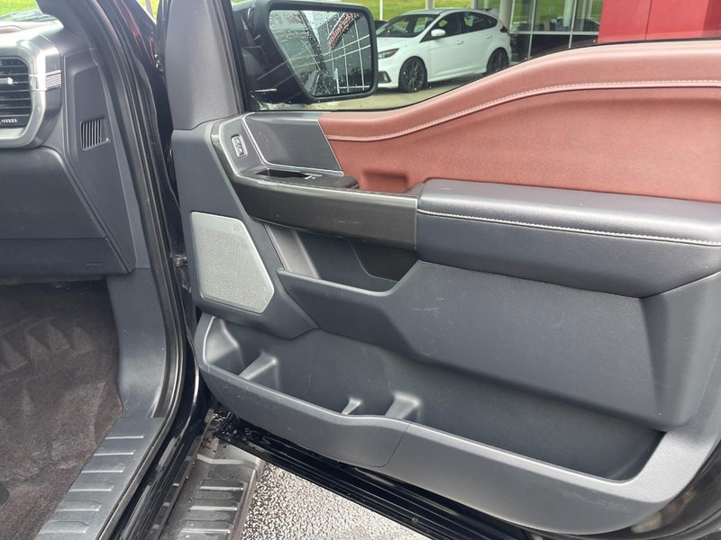 Ford F-150 Vehicle Image 12
