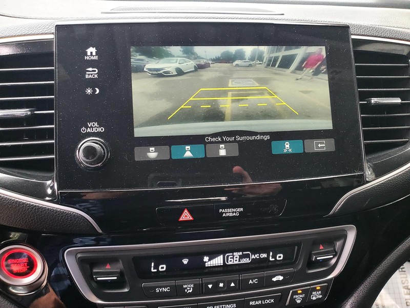 Honda Pilot Vehicle Image 11