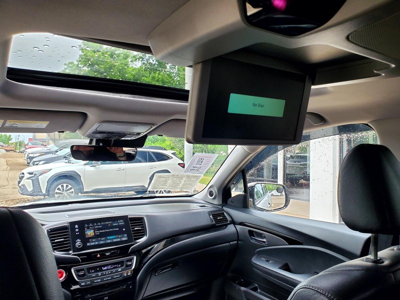 Honda Pilot Vehicle Image 13