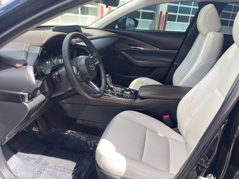 Mazda CX-30 Vehicle Image 20