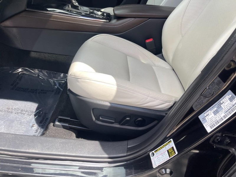 Mazda CX-30 Vehicle Image 21