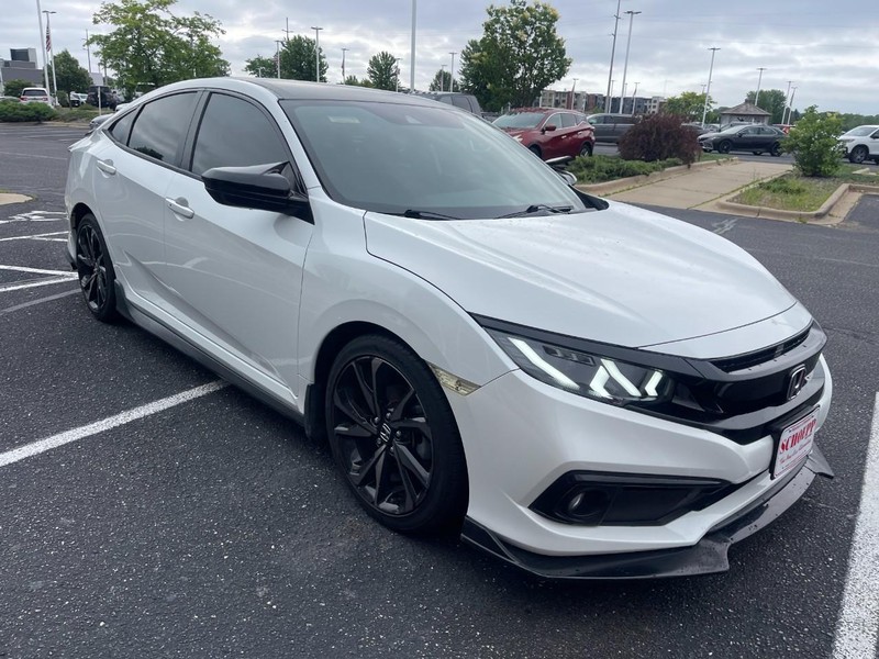 Honda Civic Sedan Vehicle Image 02