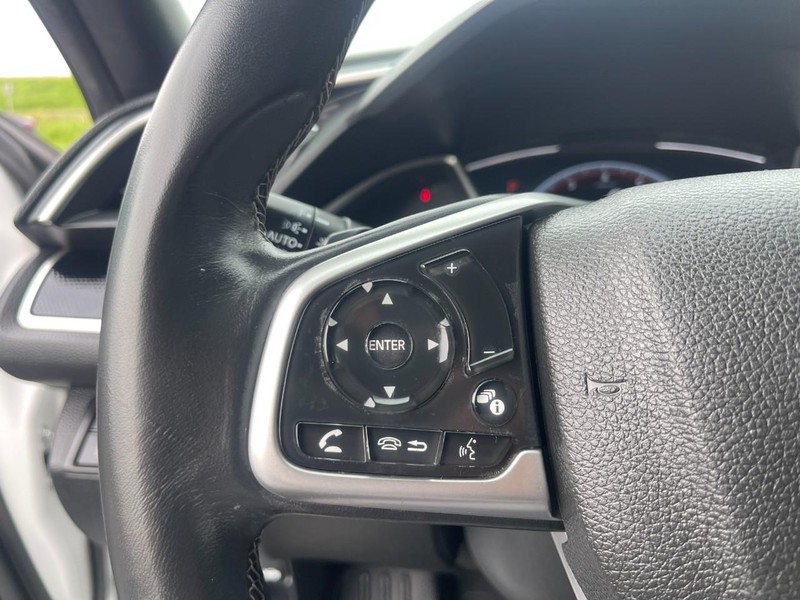 Honda Civic Sedan Vehicle Image 20