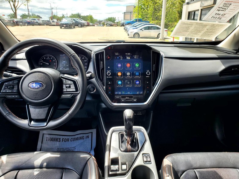 Subaru Crosstrek Vehicle Image 08