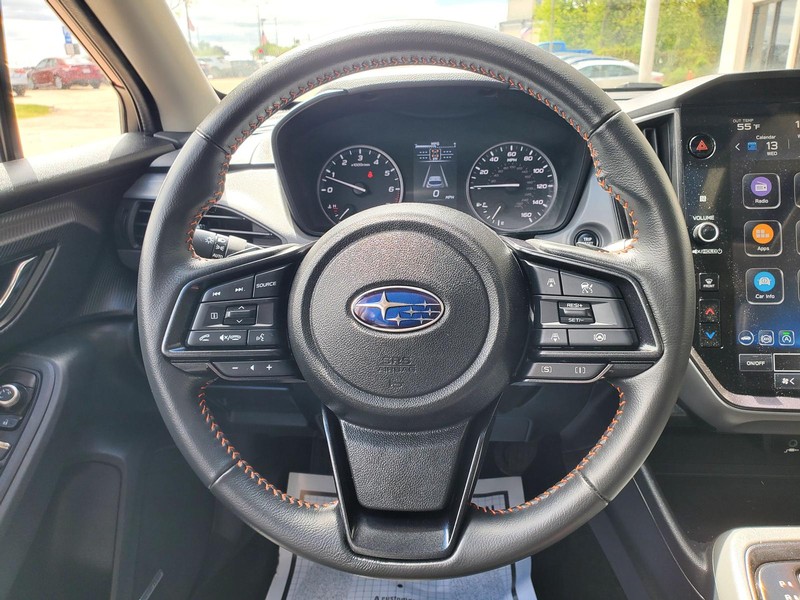 Subaru Crosstrek Vehicle Image 09