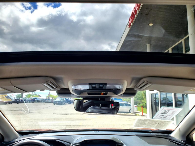 Subaru Crosstrek Vehicle Image 11