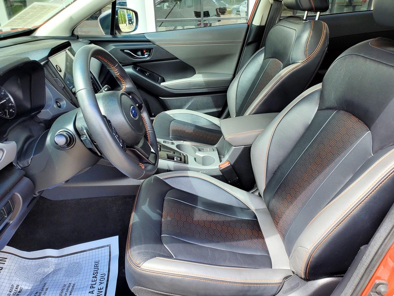 Subaru Crosstrek Vehicle Image 12
