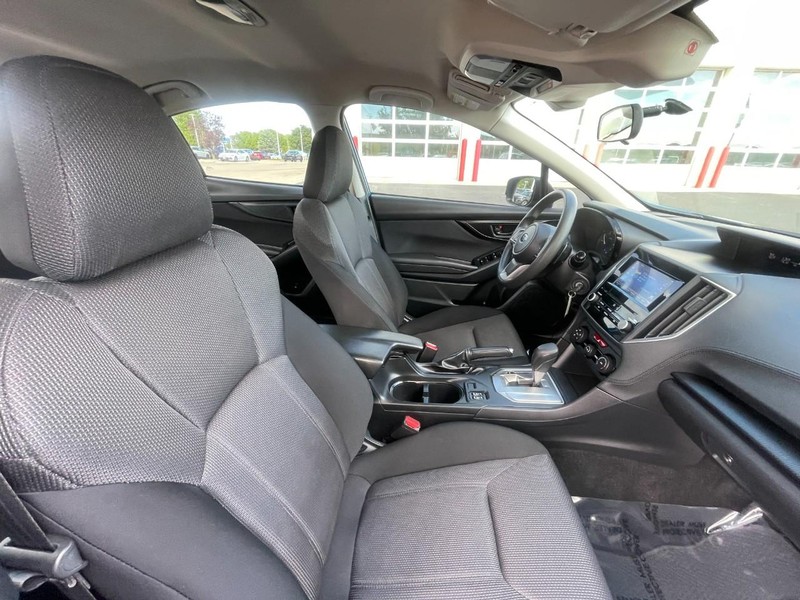 Subaru Impreza Vehicle Image 10
