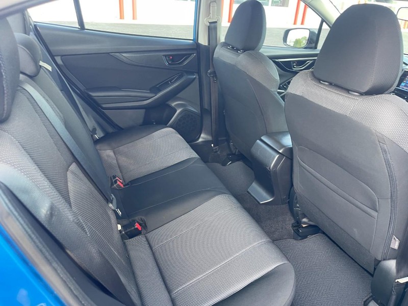Subaru Impreza Vehicle Image 12
