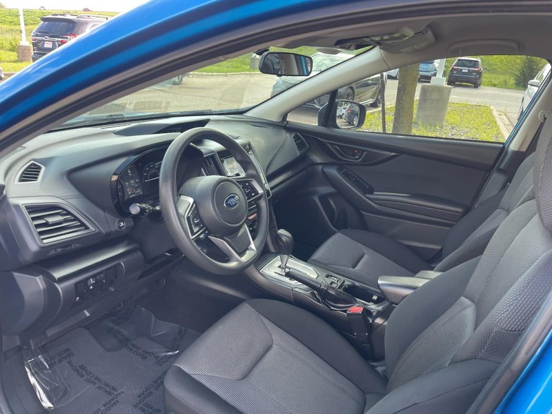 Subaru Impreza Vehicle Image 18