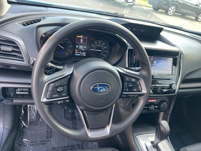 Subaru Impreza Vehicle Image 21