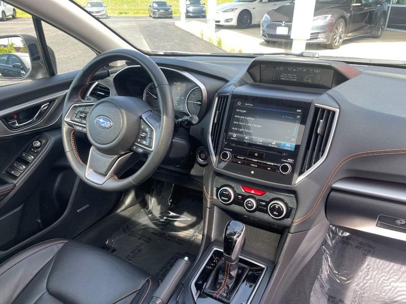 Subaru Crosstrek Vehicle Image 10