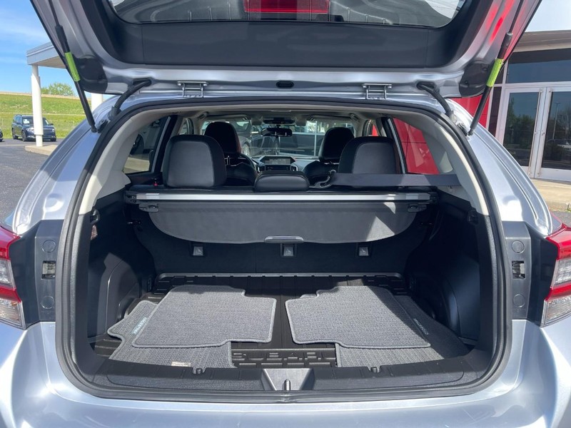 Subaru Crosstrek Vehicle Image 18