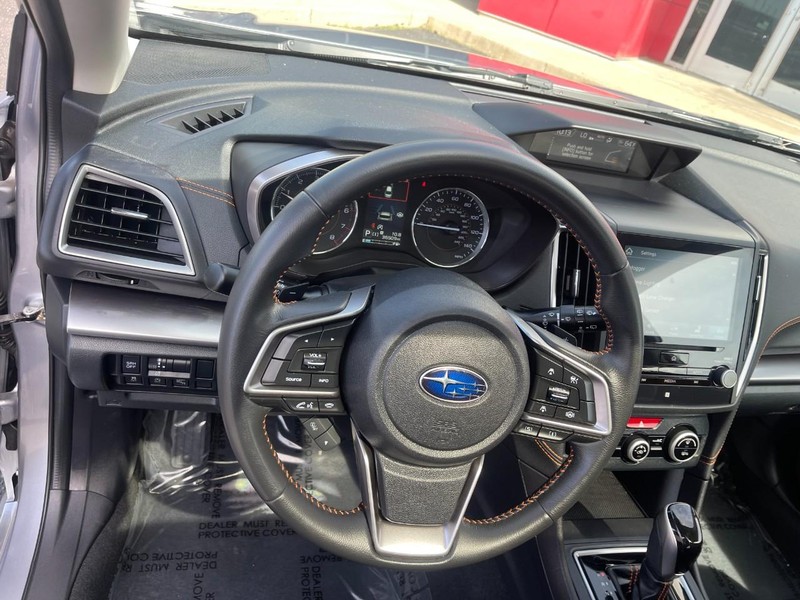 Subaru Crosstrek Vehicle Image 24