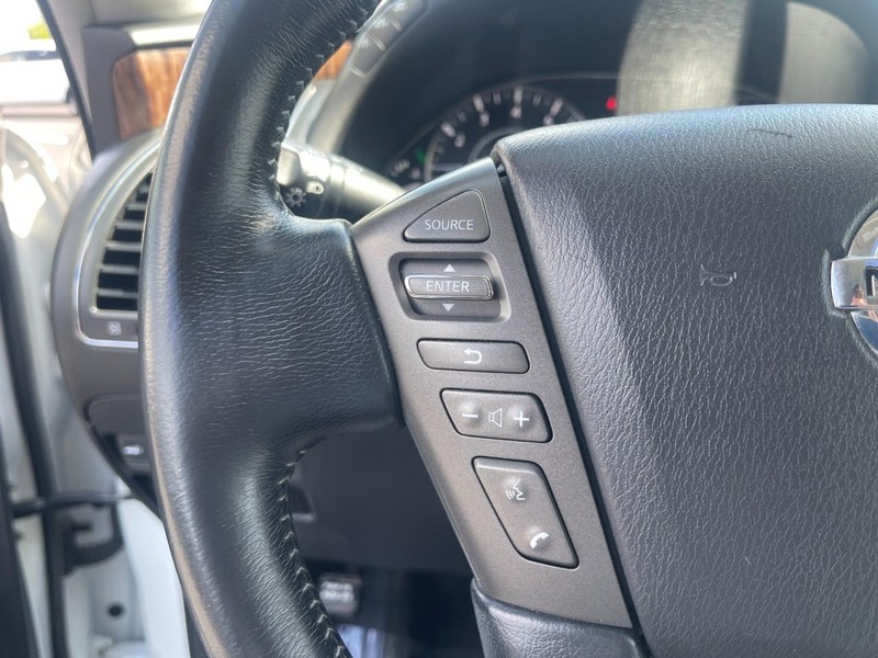 Nissan Armada Vehicle Image 28