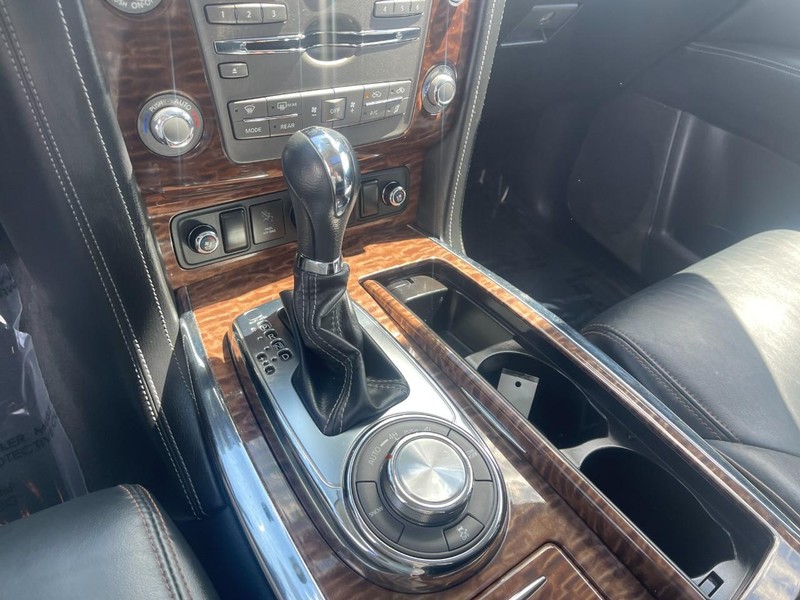 Nissan Armada Vehicle Image 34