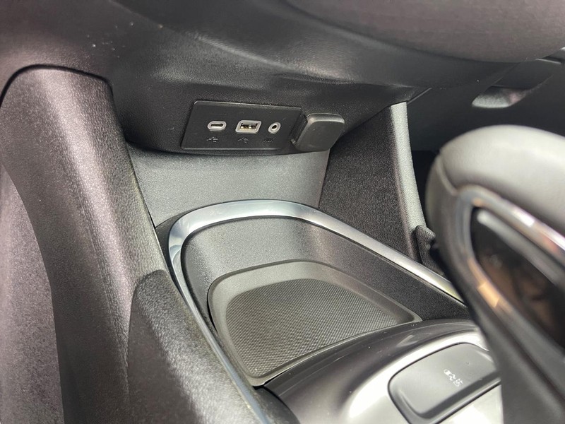 Chevrolet Malibu Vehicle Image 27
