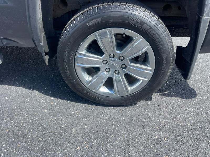 GMC Sierra 1500 Vehicle Image 06